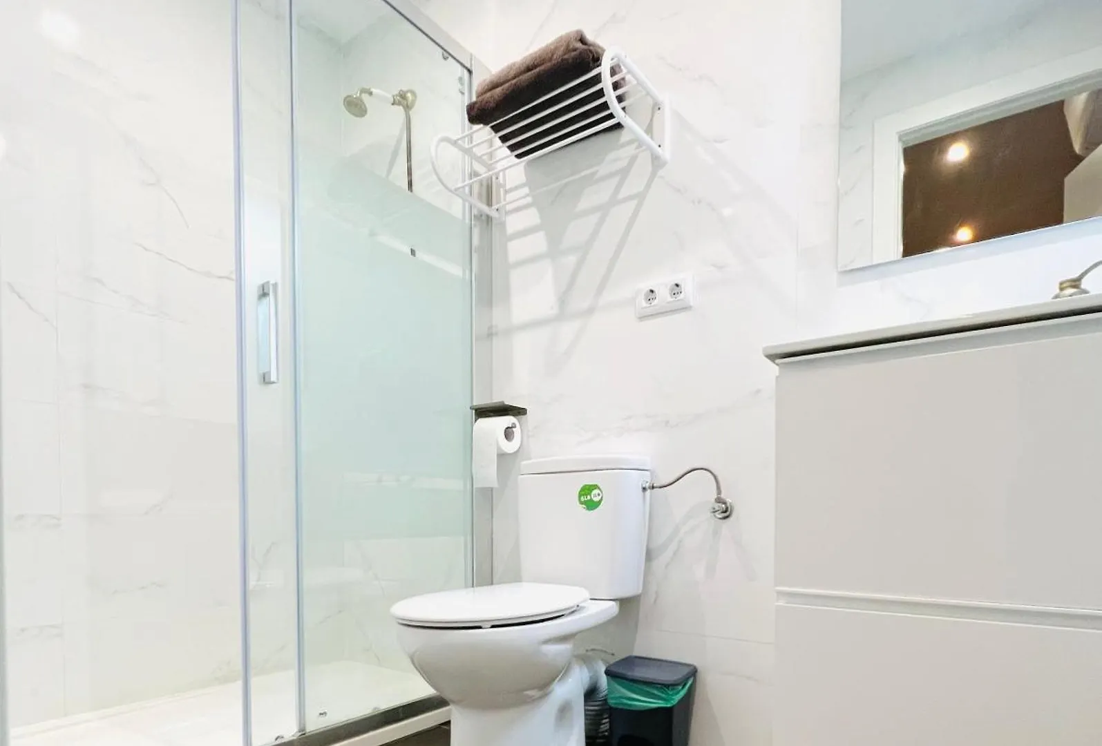Camp Nou Nueva Casa Apartment L'Hospitalet de Llobregat Homestay